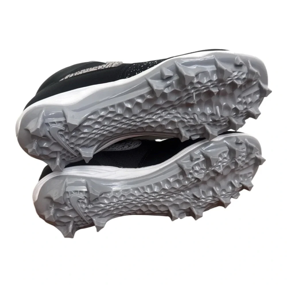 Jordan Stadium 90 Low TD Football Cleats Black Cement Grey Men's Size 9.5 New
